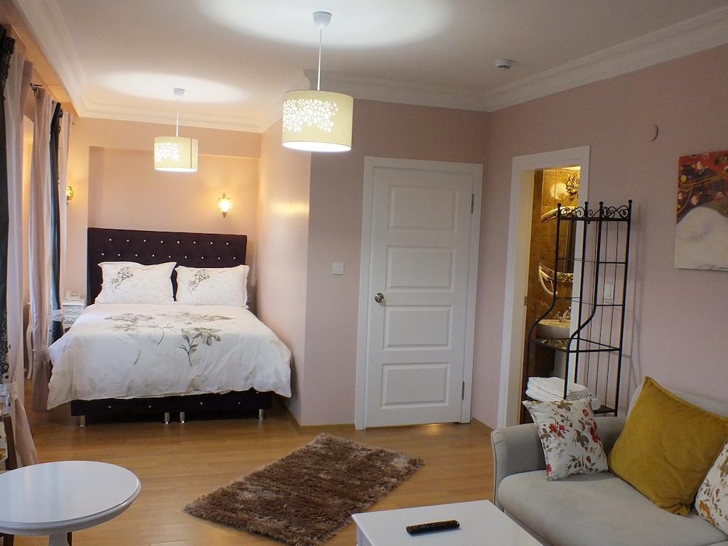 Yesim Suites Istanbul Room photo