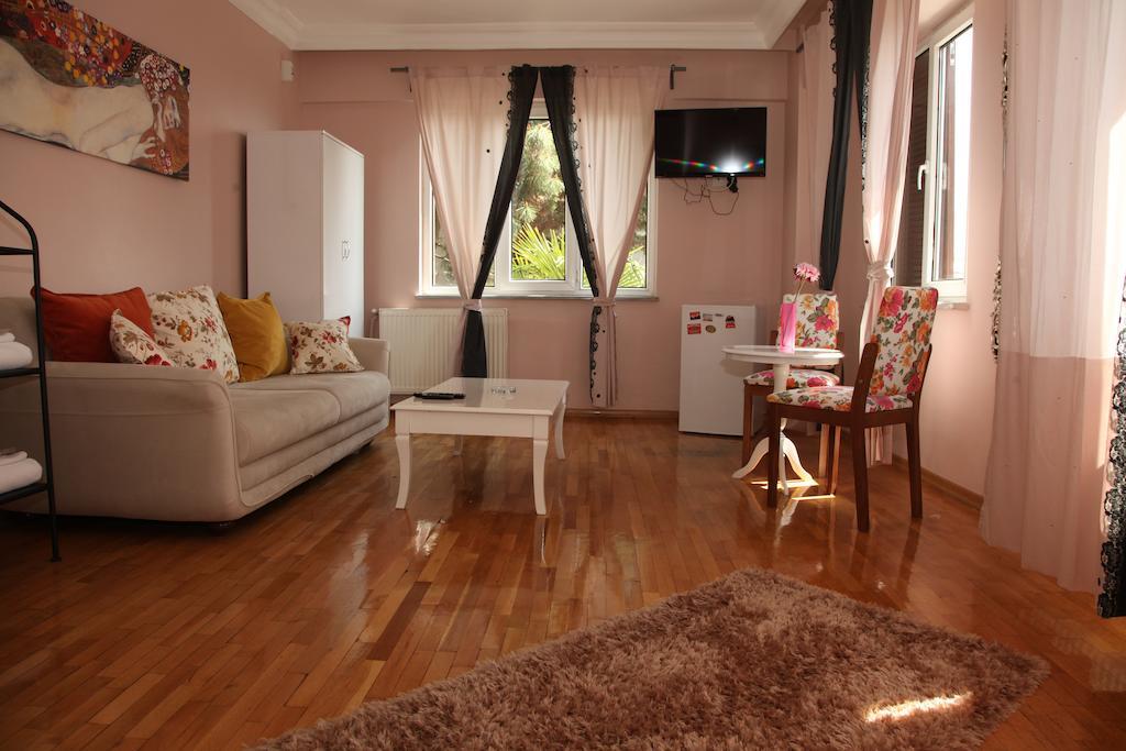 Yesim Suites Istanbul Room photo